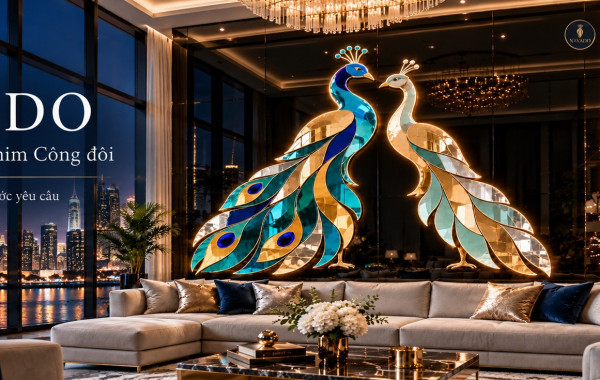 Chọn gương nghệ thuật sau sofa: cân đối kích thước và ánh sáng