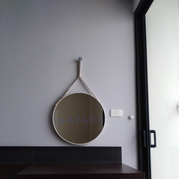 Gương dây da trắng 40cm